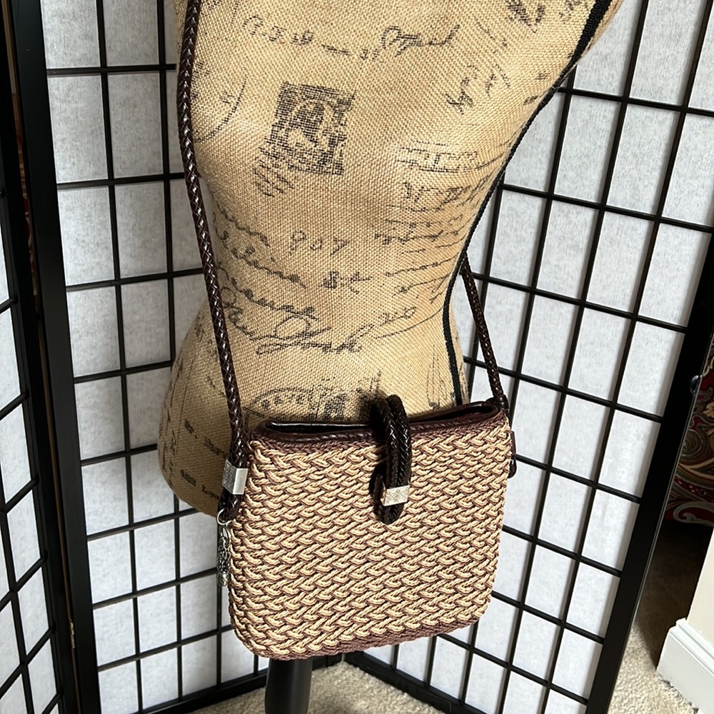 Brighton Straw Shoulder Bag - Picture 15 of 15